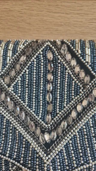 Bolso de mano Misako con pedrería