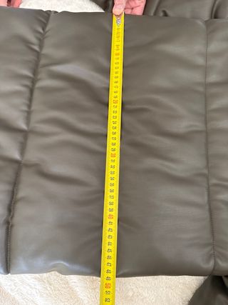 Abrigo polipiel acolchado marrón