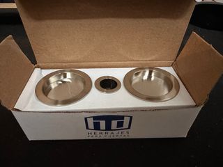 Uñero para puerta corredera cromado