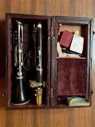 Clarinete madera antiguo S. XX