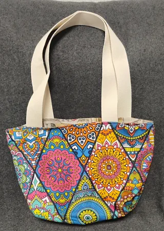 Bolso reversible estampado floral