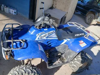 Quad Polaris Trail Boss 330 Año 2005