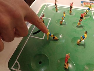 Juego de futbolín de mesa