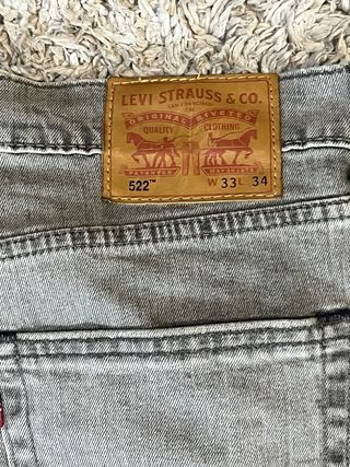 Tejanos Levi’s Grises - W33 L34