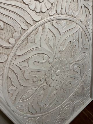 Cabecero de madera blanco tallado NUEVO