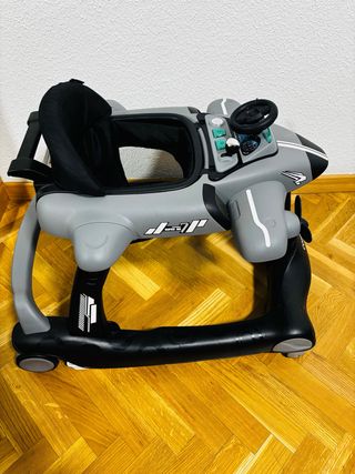 Caminador infantil avión casi nuevo