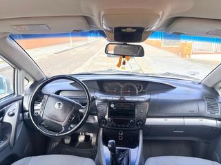 SsangYong Rodius 2006