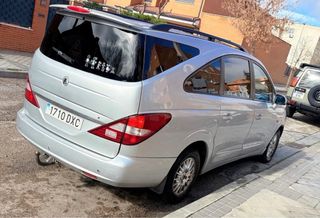 SsangYong Rodius 2006