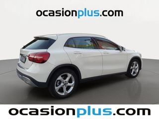 Mercedes-Benz GLA 200 d 100 kW (136 CV)