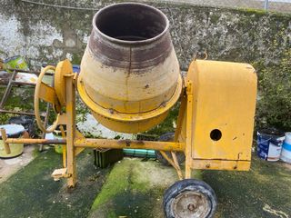 Hormigonera Torgar 300L