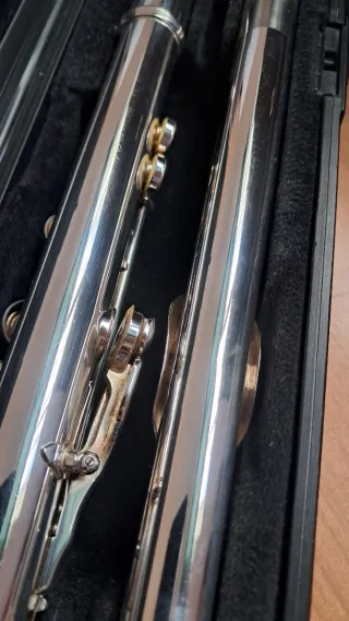 Flauta Travesera Yamaha YFL-281