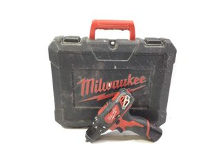 taladro a bateria milwaukee m12bpd
