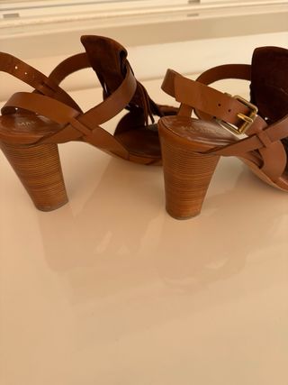 Sandalias Martinelli Marrones con Flecos