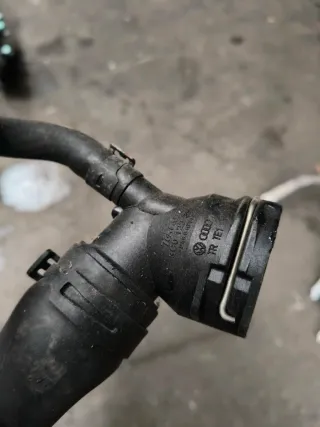 Tubo Radiador Audi A3 8P 2.0 TDI