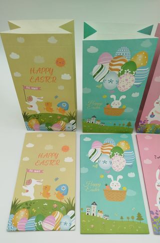 12 Bolsas Papel Pascua