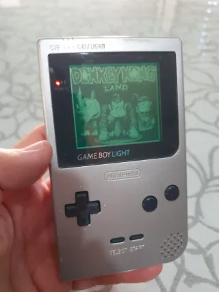 Nintendo Game Boy Light Plata