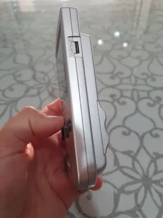 Nintendo Game Boy Light Plata