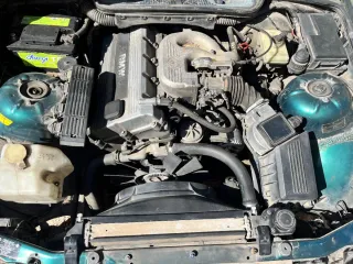 BMW E36 318is COUPE