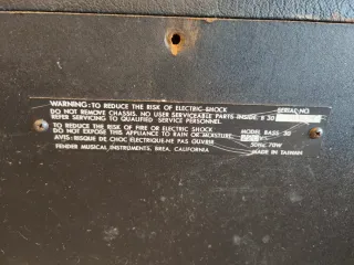 Fender Sidekick Bass 70W NO SUENA