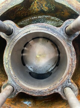 Motor horizontal top negro