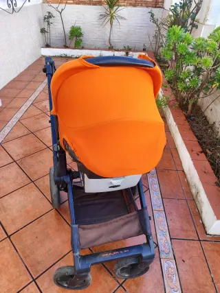 Carrito de bebé Trío naranja y marrón