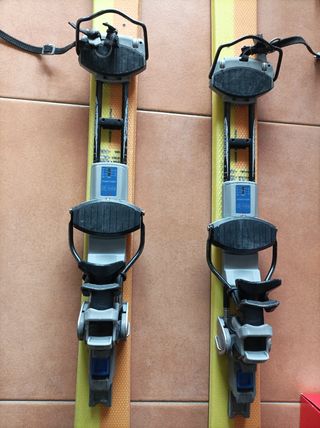 Esquís travesía Hagan 163cm+Botas Scarpa 26/26.5