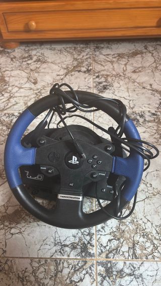 Volante Thrustmaster T150 Pro + Pedales