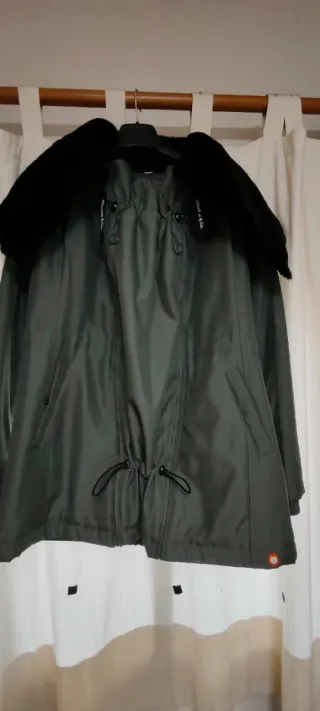 Abrigo Porteo/Embarazo Wallaby Wombat Gris/negro