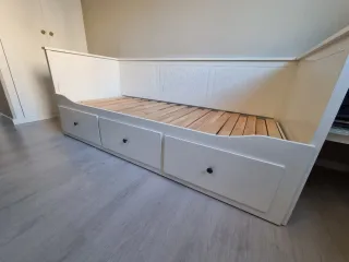 Cama nido blanca con cajones