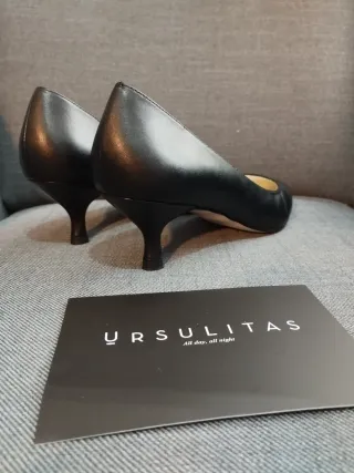 Zapatos de tacón negros Ursulitas