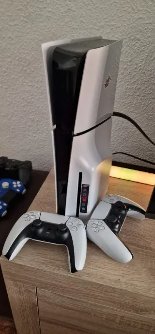 Consola PS5 500gb con lector + 1TB ampliado