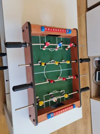 Mini futbolín de mesa