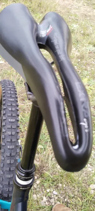 Bici Enduro Giant Aluxx SL Fluidform