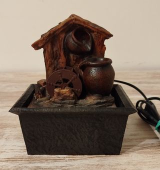 Fuente de agua decorativa