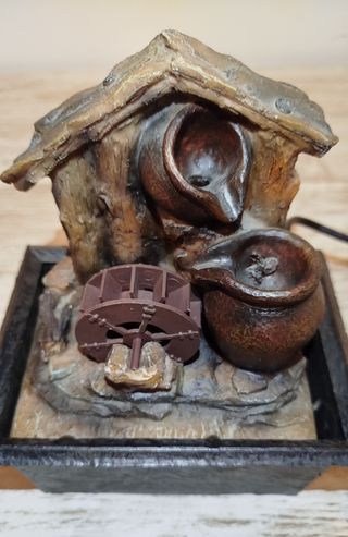 Fuente de agua decorativa