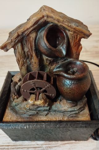 Fuente de agua decorativa