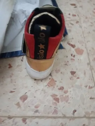 Sneakers Islo Tg 36 Nero Oro