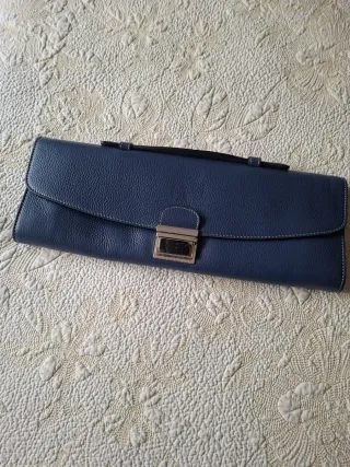 Portadocumentos de piel azul