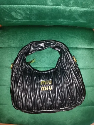 Borsa Miu Miu nera