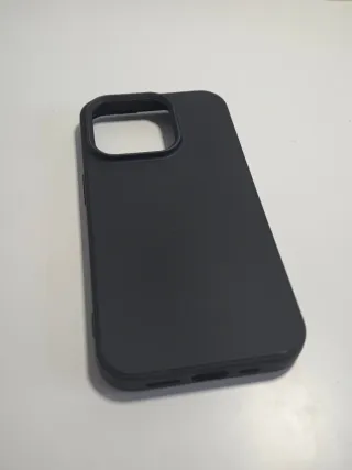 Cover per iPhone 15 Pro Nera in Silicone