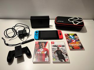 Nintendo Switch + Juegos y Accesorios