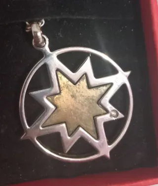 Collana Armada da uomo.