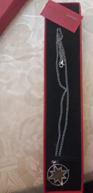 Collana Armada da uomo.