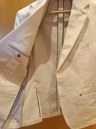 Chaqueta hombre, marca Zara