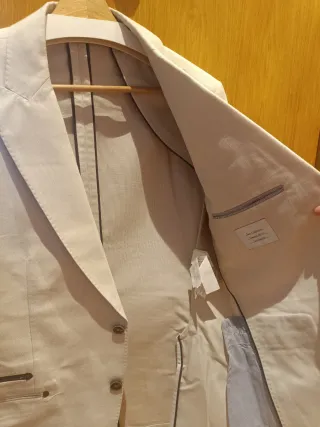 Chaqueta hombre, marca Zara