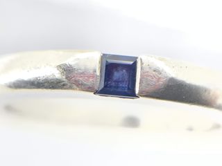 anillo oro 18k con piedra