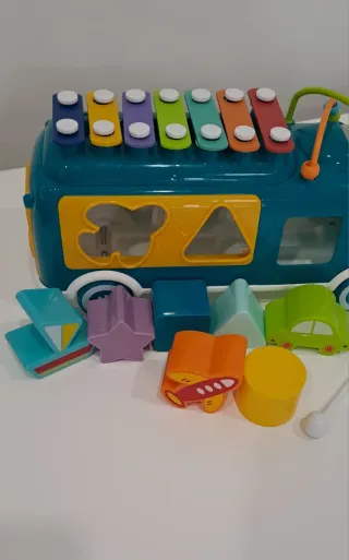 Lote Juguetes Bebé: Bus, Peluches y Más