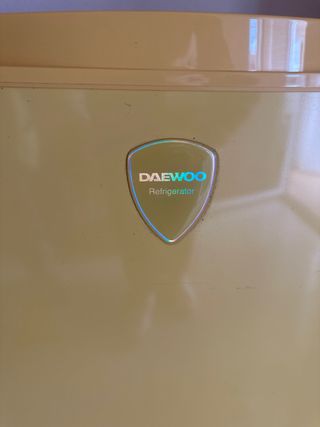 Nevera Daewoo Amarilla