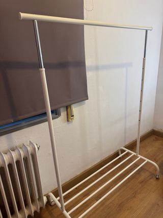 Burro de ropa IKEA madera