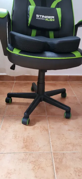 Silla Gaming Stinger Negra y Verde